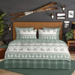 Good Morning Dekbedovertrek "Bjirk" - Groen - (200x220 Cm) -Woninginrichting 1000035962 0102