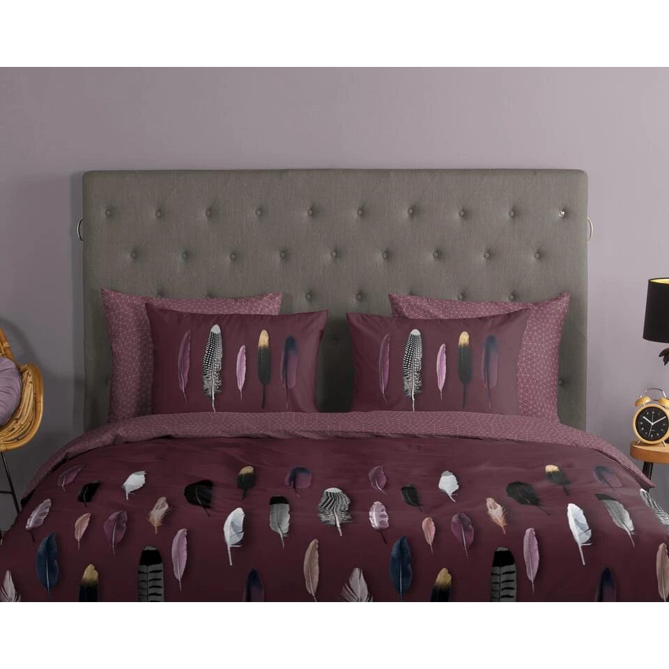 Good Morning Dekbedovertrek "Feathers" - Rood - (140x220 Cm) 5 Good Morning Dekbedovertrek "Feathers" - Rood - (140x220 Cm) - Afbeelding 3