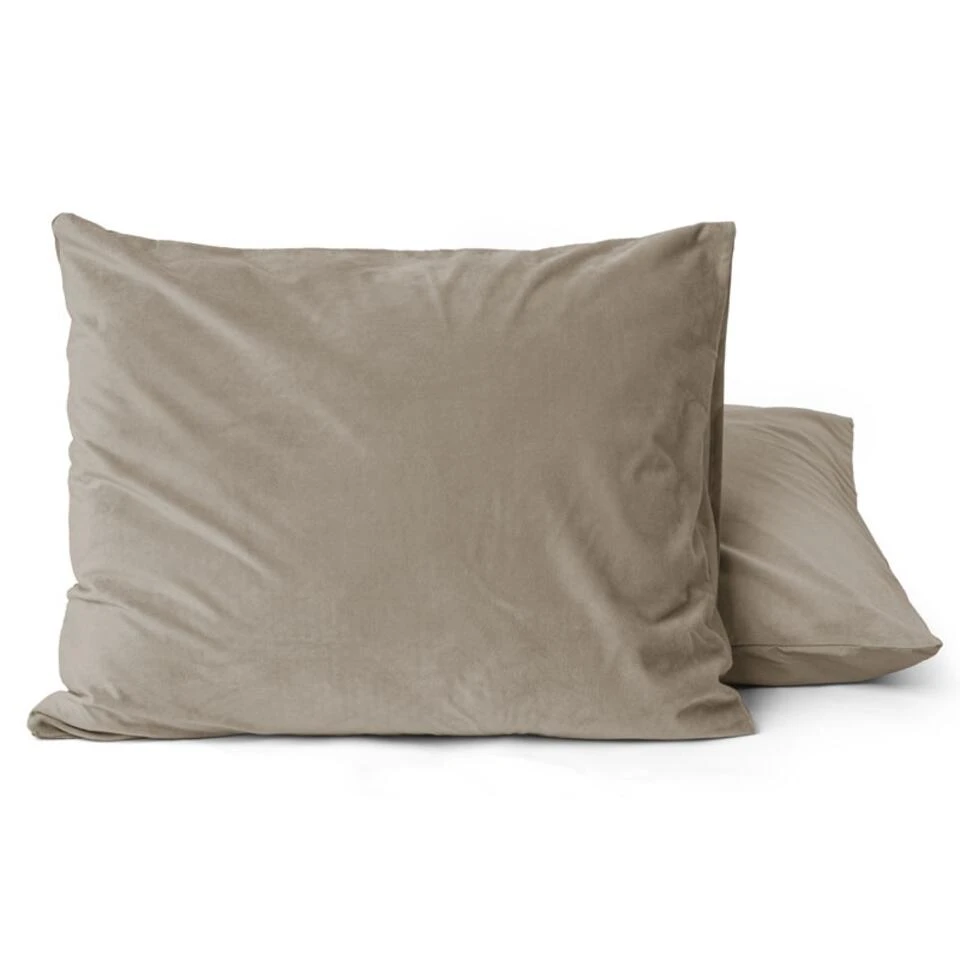 Sleeptime Velvet Kussenslopen Taupe (2-stuks) 3 Sleeptime Velvet Kussenslopen Taupe (2-stuks)
