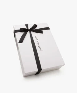 By Dariia Day Zijden Travel Set Met Luxfill Kussen - Midnight Black -Woninginrichting 1f875df2 3fa7 4142 95f8 4974adcbdcf7 01