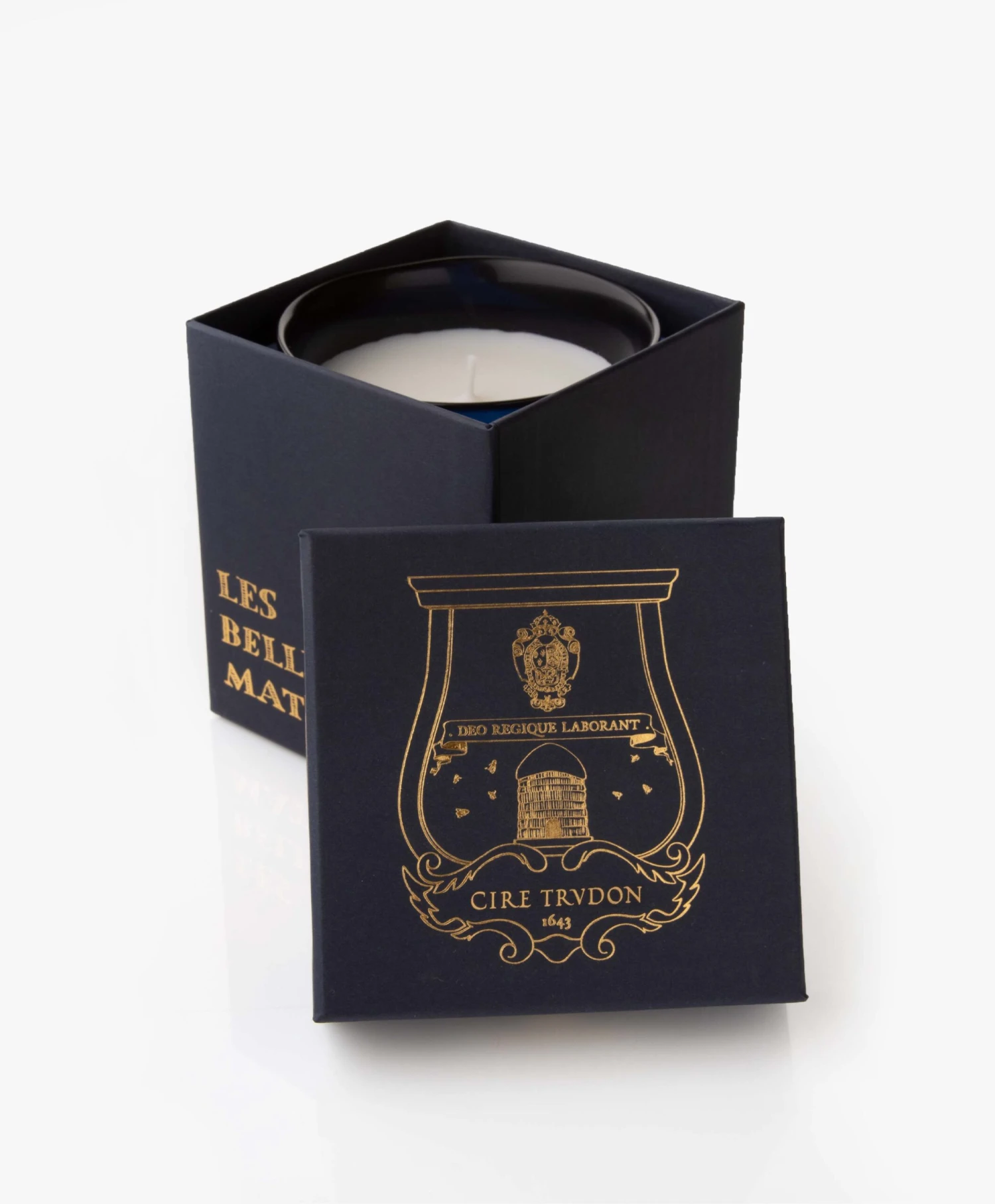 Trudon Les Belles Matières Classic Esterel Geurkaars - 270 Gr 4 Trudon Les Belles Matières Classic Esterel Geurkaars - 270 Gr - Afbeelding 2