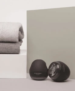 Steamery Pilo Draadloze Wol Ontpiller - Zwart -Woninginrichting steamery pilo fabric shaver black 06